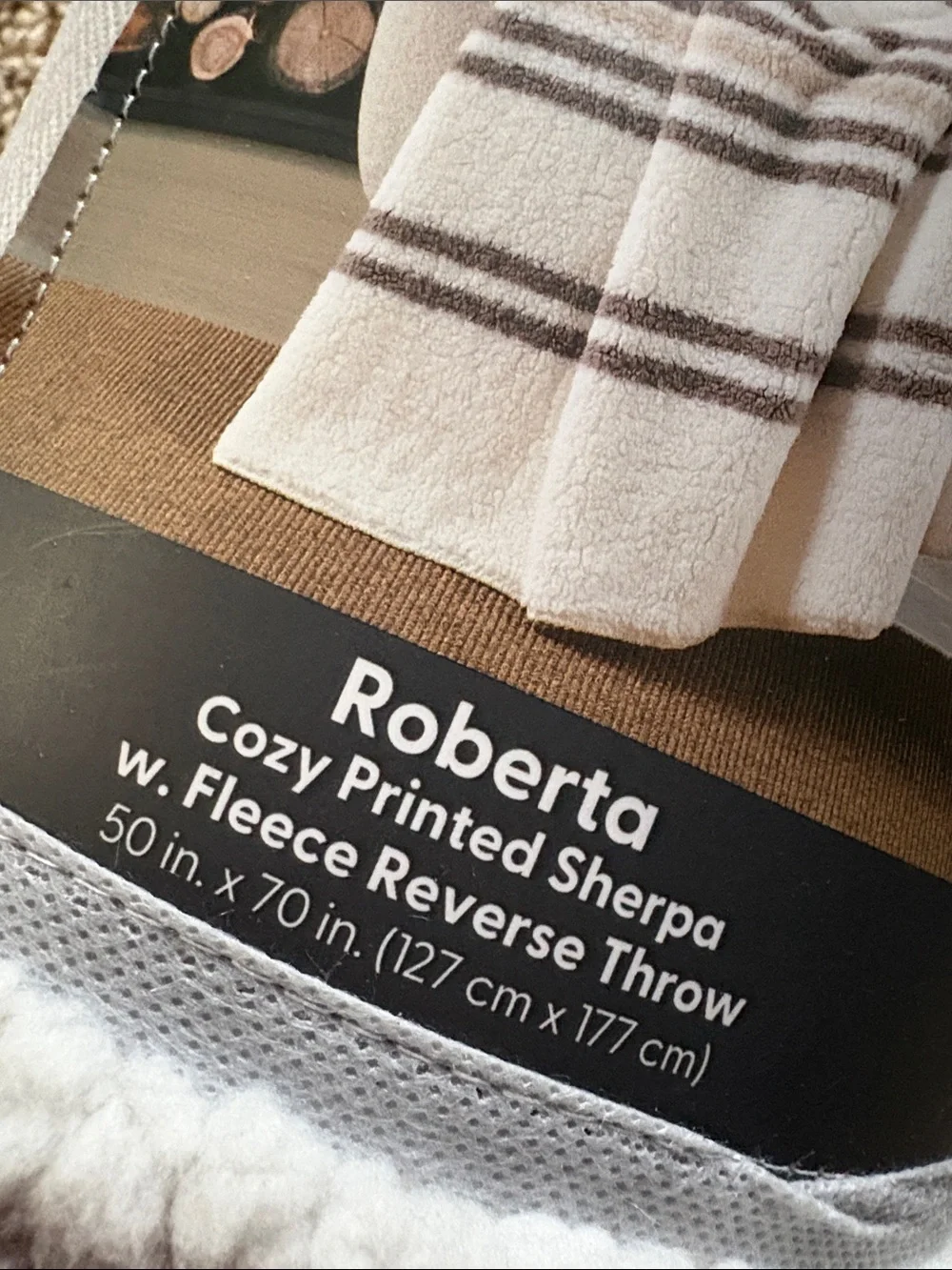 Koolaburra Roberta Sherpa Throw in Cream and Brown Stripes
